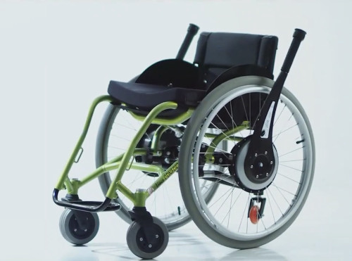 Image of a standard black Wijit Tetra model stylishly matched on a sporty green wheelchair.